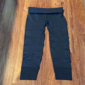 Dark grey lululemon crop pants